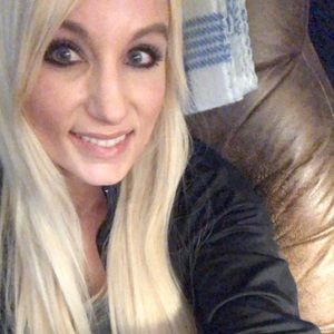 Meet your Posher, Felecia